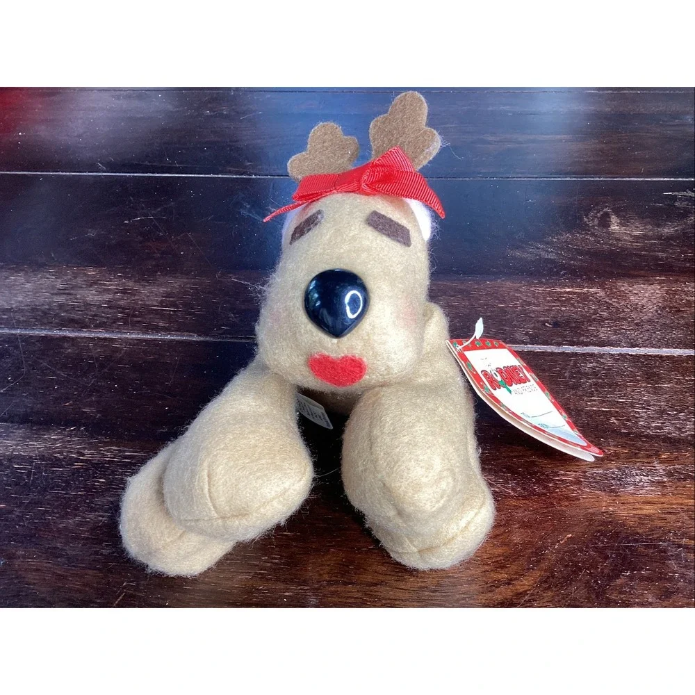 1984 Hallmark Burger King Rodney and Friends Rhonda Reindeer Plush Toy No Skirt